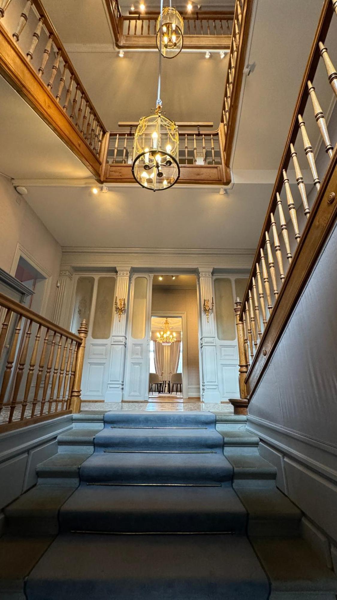 Entire Zurich Villa, Your Private Luxury Escape With In House Staff エクステリア 写真