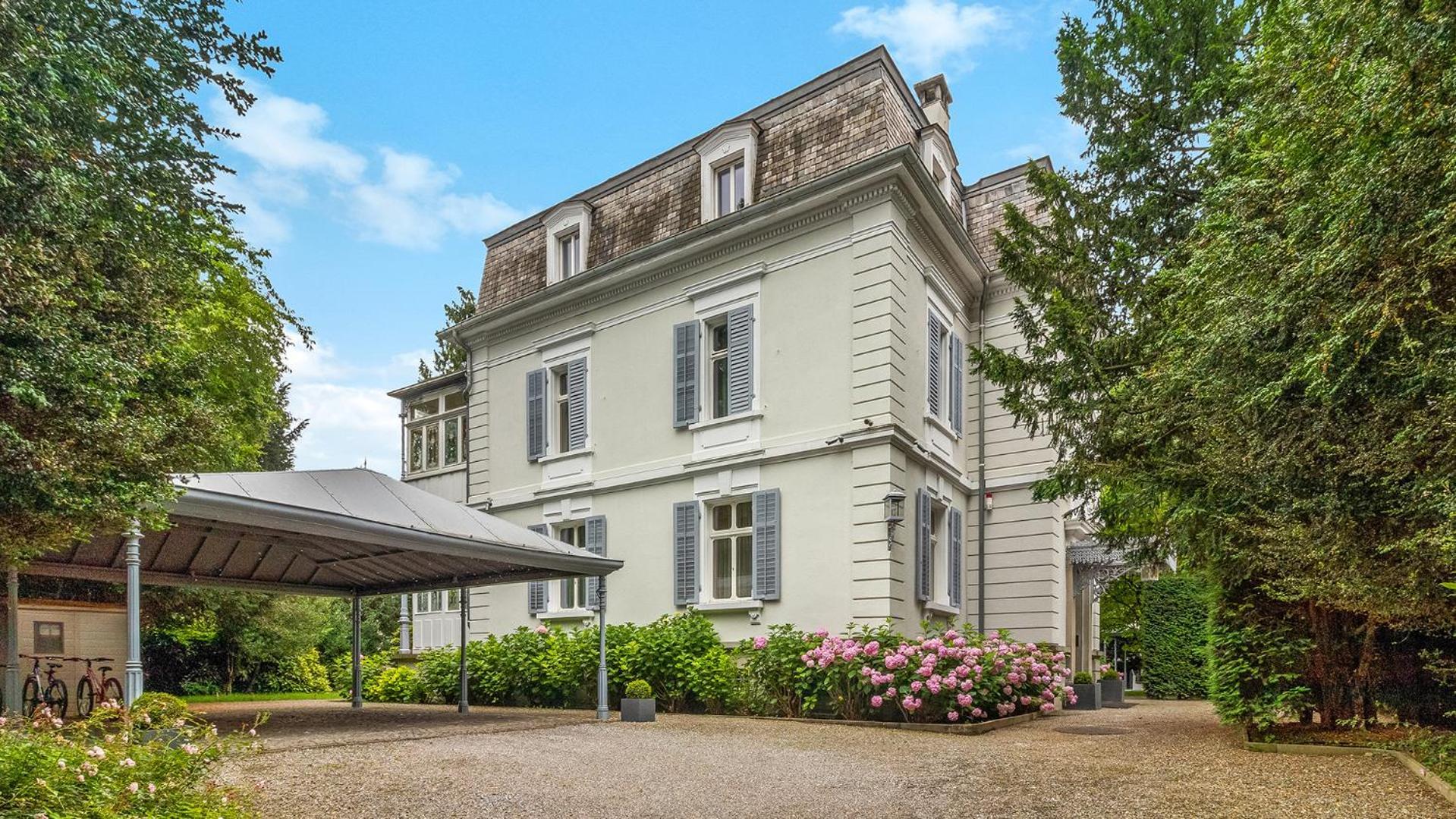 Entire Zurich Villa, Your Private Luxury Escape With In House Staff エクステリア 写真