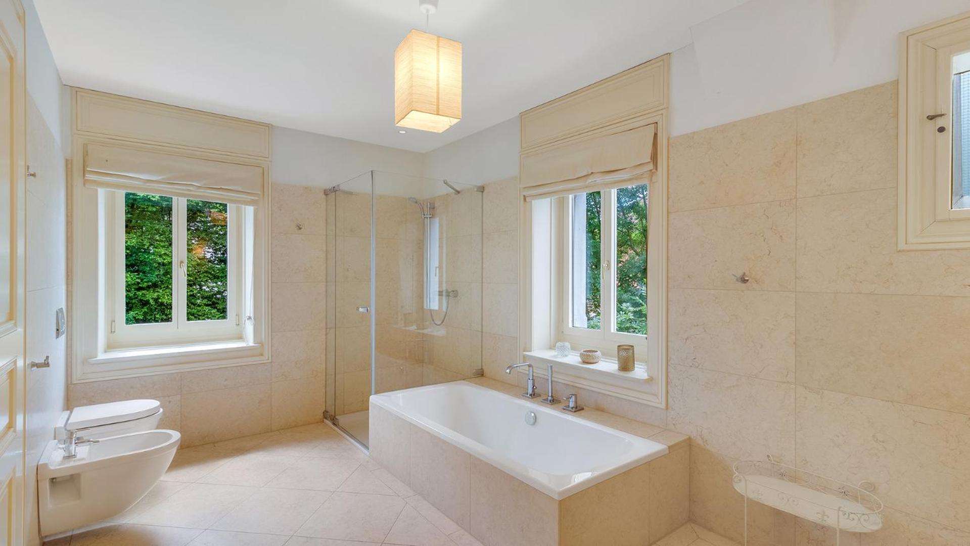 Entire Zurich Villa, Your Private Luxury Escape With In House Staff エクステリア 写真