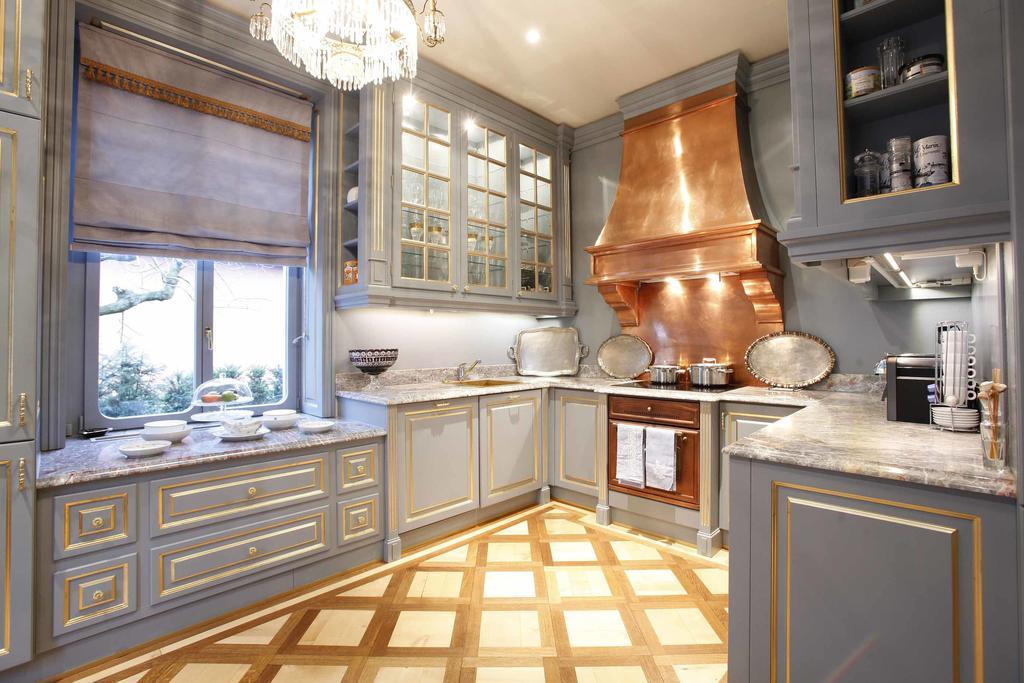 Entire Zurich Villa, Your Private Luxury Escape With In House Staff エクステリア 写真