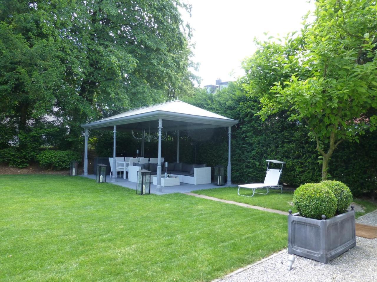 Entire Zurich Villa, Your Private Luxury Escape With In House Staff エクステリア 写真